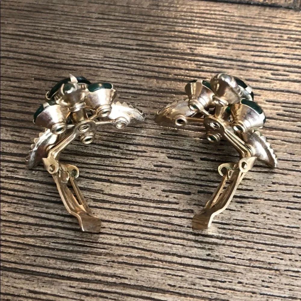 Emerald Green Transition Color Rhinestone Earrings - Picture 8 of 11